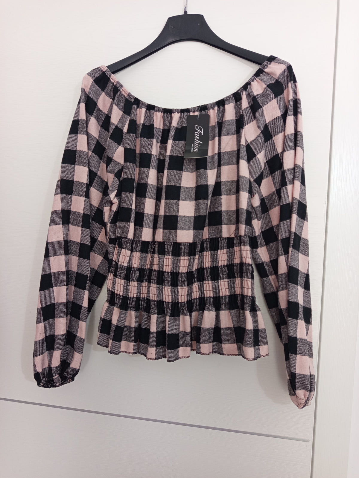 Blusa scollo a barba