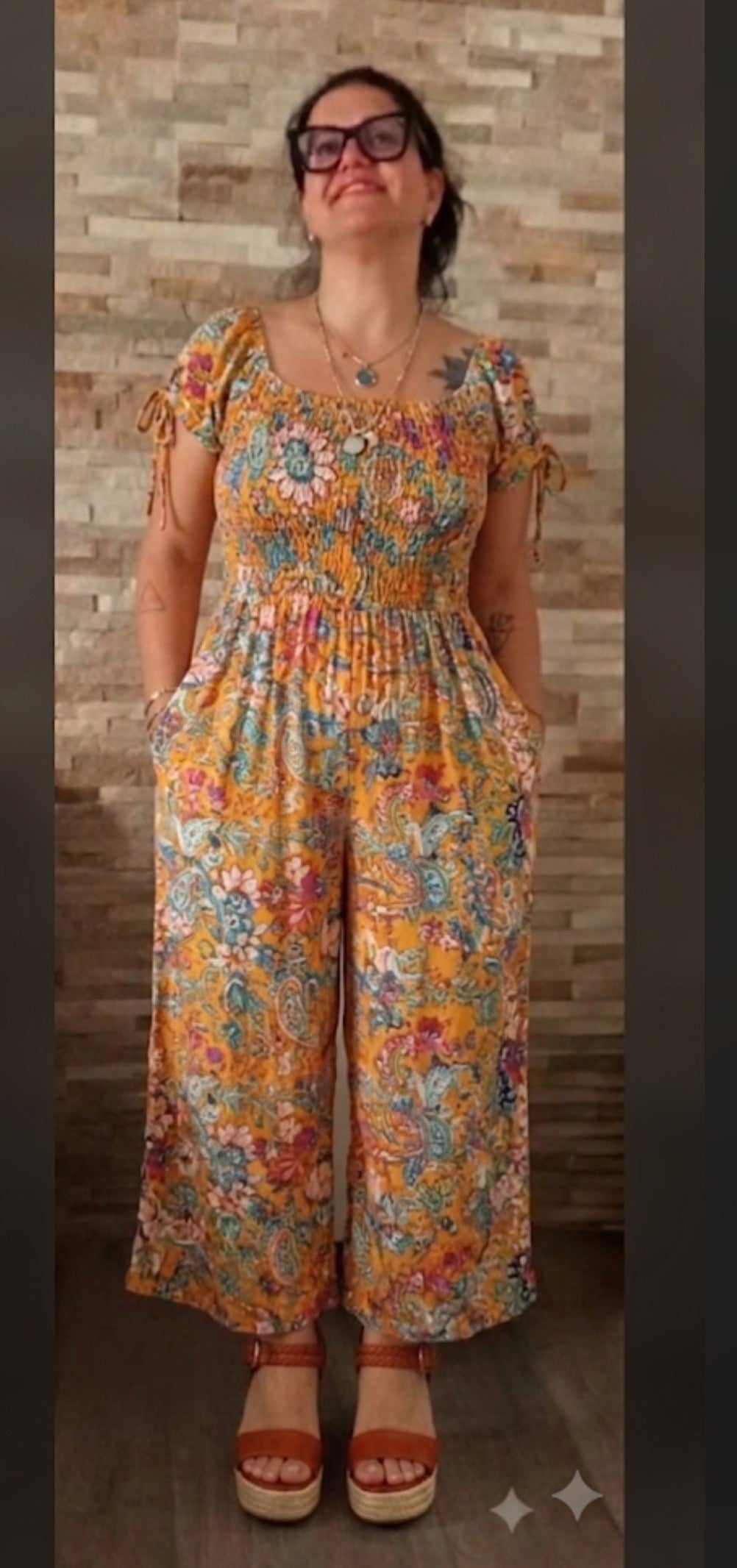 Tutone curvy